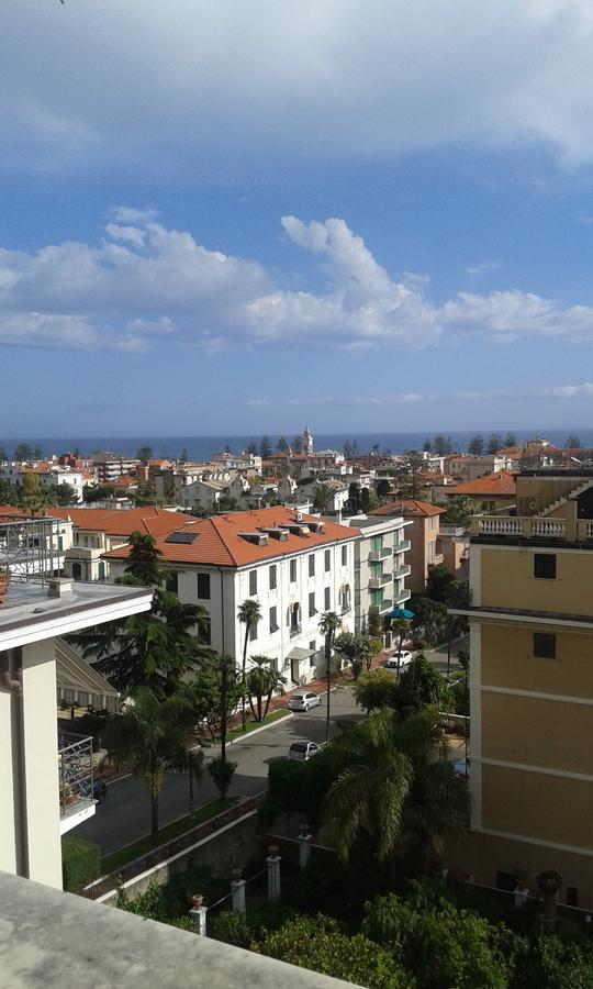Villa Virginia Bordighera Exteriör bild